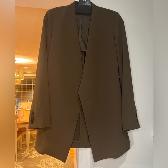 Theory Jackets & Blazers - Gorgeous brown Theory lightweight crepe blazer